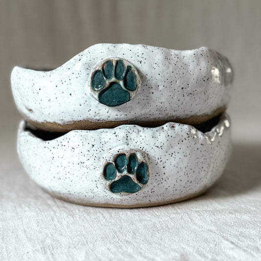 Soft Edge Paw Bowl — Snow + Iron Inlay